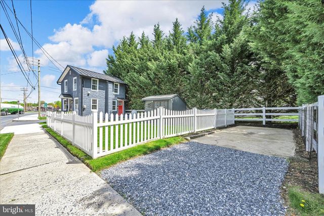 560 COLUMBIA AVE, Reading, PA 19608