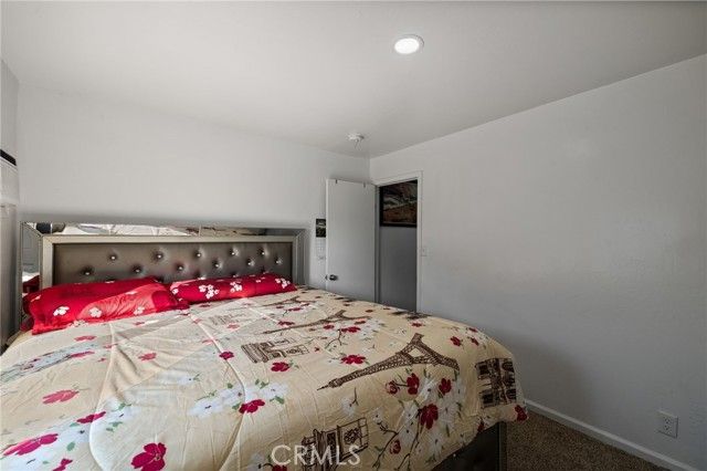 285 FLORENCE LANE, Bakersfield, CA 93308