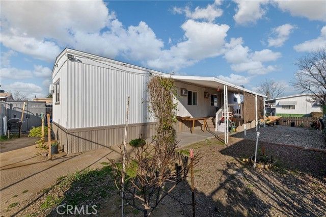 285 FLORENCE LANE, Bakersfield, CA 93308