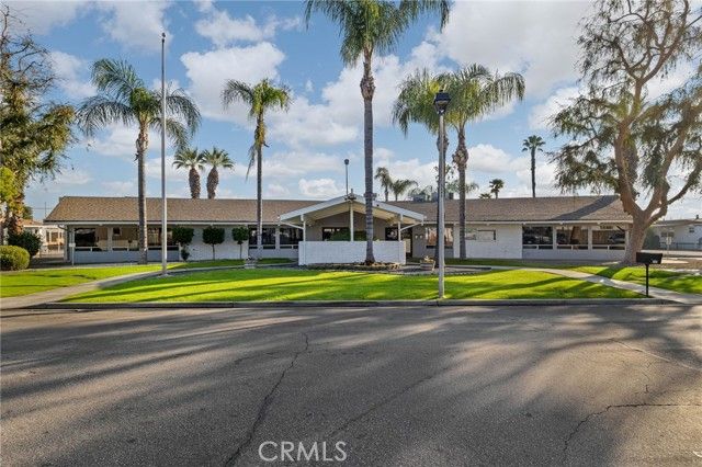 285 FLORENCE LANE, Bakersfield, CA 93308