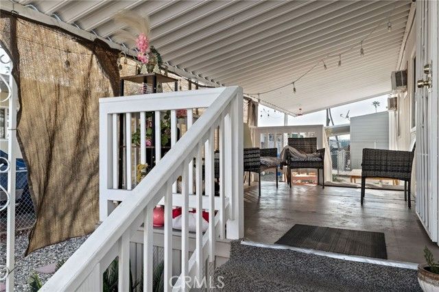 285 FLORENCE LANE, Bakersfield, CA 93308