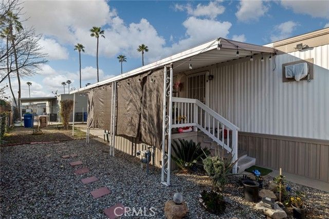 285 FLORENCE LANE, Bakersfield, CA 93308