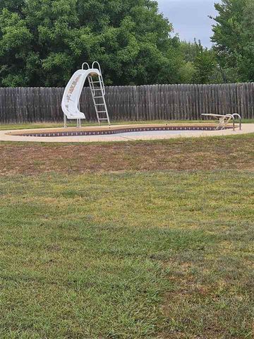 8510 NW Cache Rd, Lawton, OK 73505