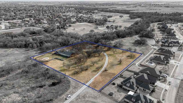 8510 NW Cache Rd, Lawton, OK 73505