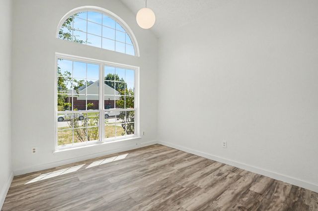 4002 Tropic Lane, Rowlett, TX 75088