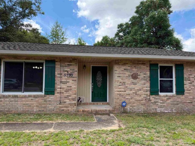 5599 Wesley Dr, Milton, FL 32570