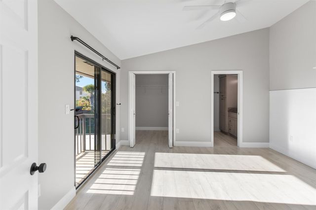 2302 SE Round Table Drive B, Port St. Lucie, FL 34952