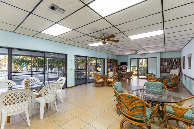 2302 SE Round Table Drive B, Port St. Lucie, FL 34952