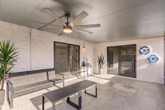 2302 SE Round Table Drive B, Port St. Lucie, FL 34952