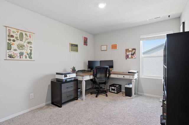 5816 W Georgetown Ln, Spokane, WA 99208
