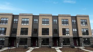 361 Summit Circle, Lombard, IL 60148