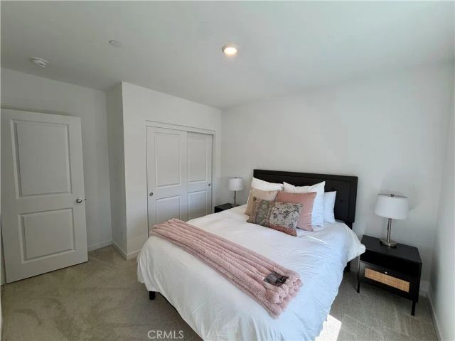 960 N Tangent Privado 205, Ontario, CA 91764