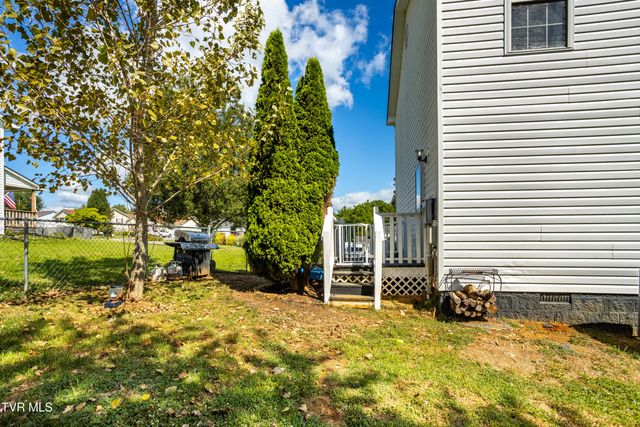 226 Hallock Drive, Abingdon, VA 24210