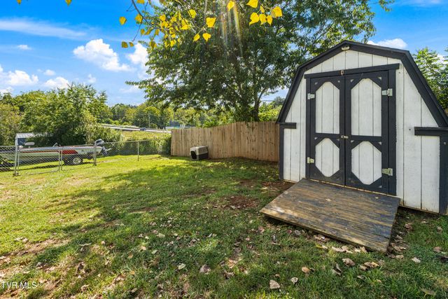 226 Hallock Drive, Abingdon, VA 24210