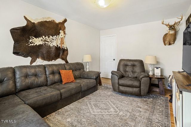 226 Hallock Drive, Abingdon, VA 24210