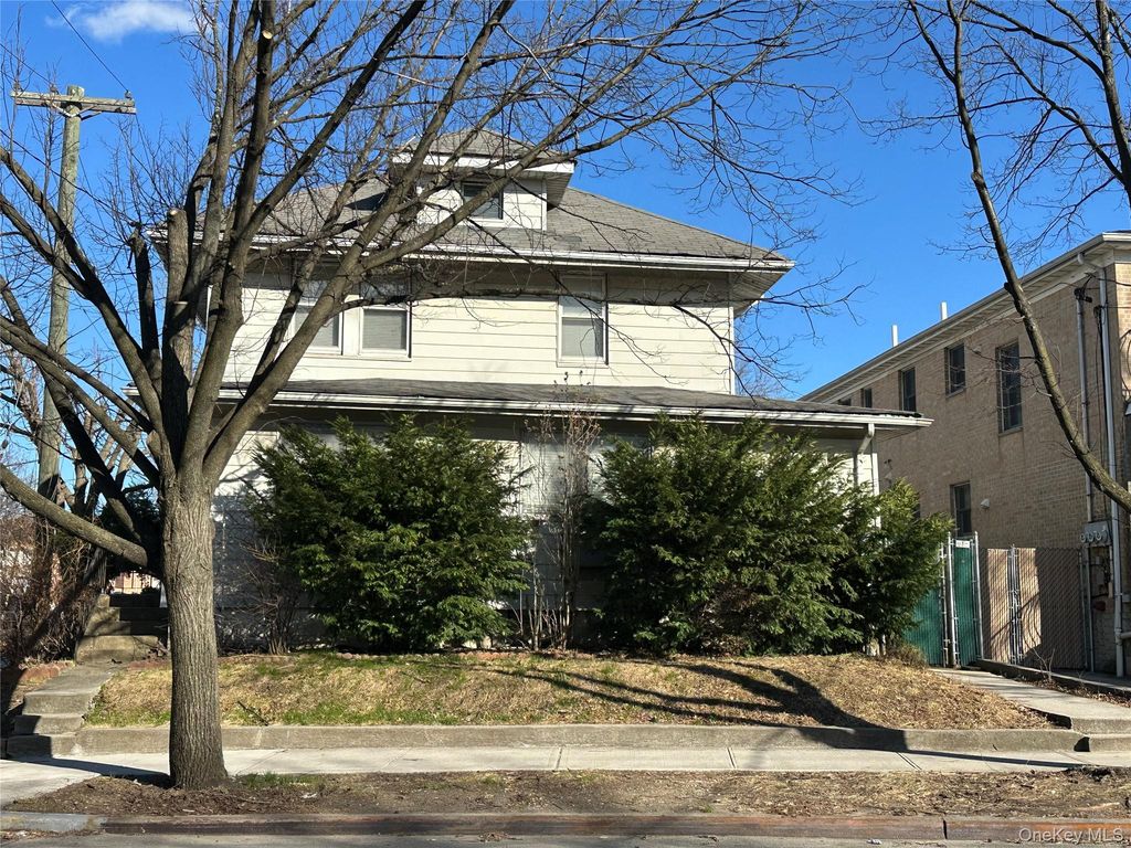 22-03 Parsons Boulevard, Whitestone, NY 11357
