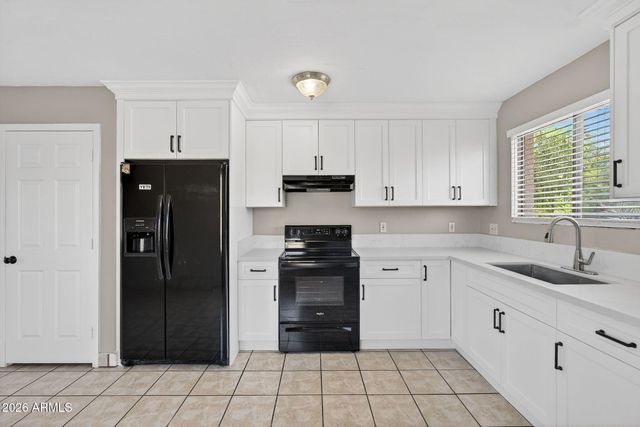 34682 N KACHINA Lane, San Tan Valley, AZ 85140