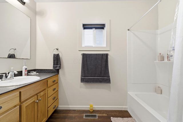 329 W High Street, Mount Gilead, OH 43338