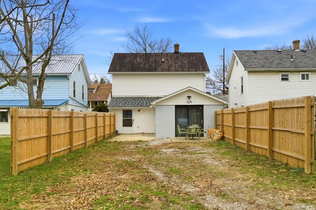329 W High Street, Mount Gilead, OH 43338