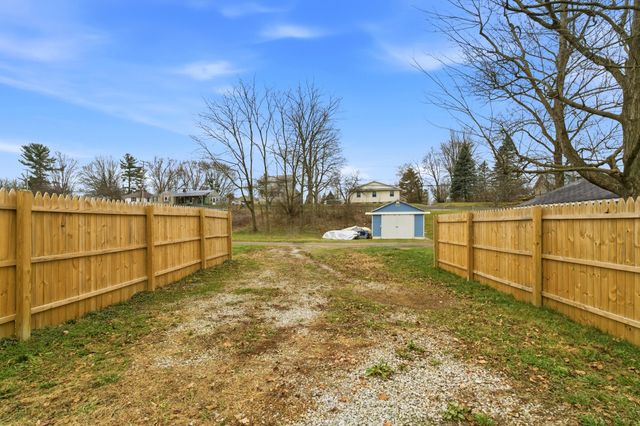 329 W High Street, Mount Gilead, OH 43338