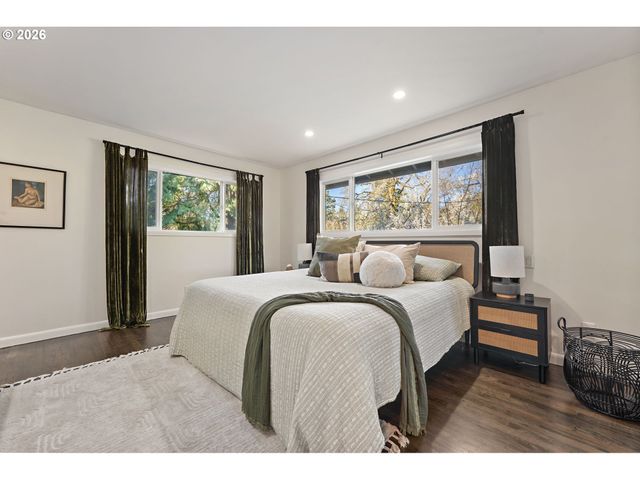 5054 Sw 26TH Pl, Portland, OR 97239