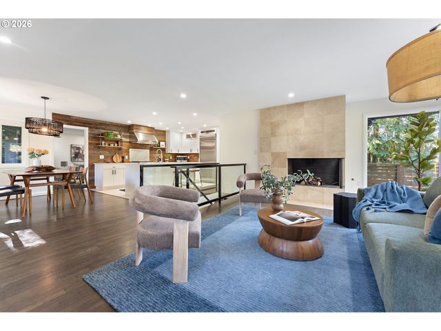 5054 Sw 26TH Pl, Portland, OR 97239