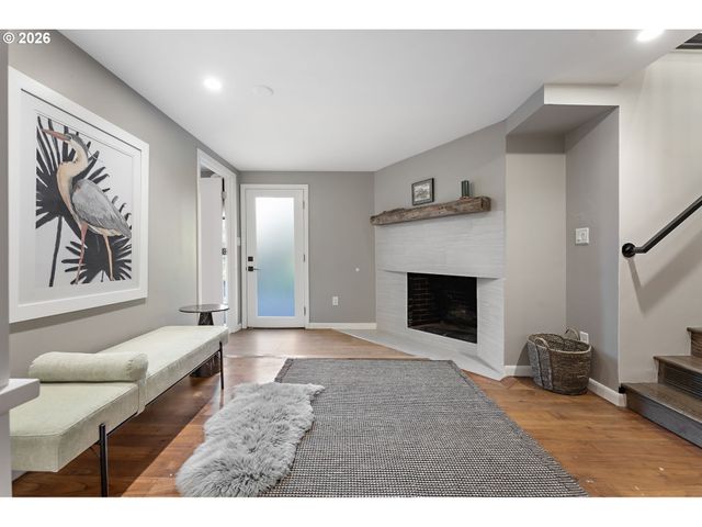 5054 Sw 26TH Pl, Portland, OR 97239