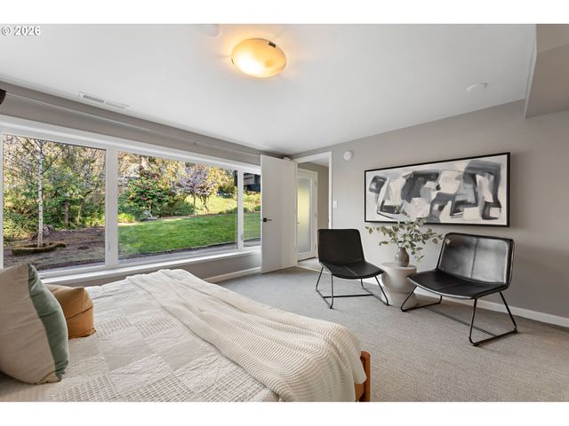 5054 Sw 26TH Pl, Portland, OR 97239