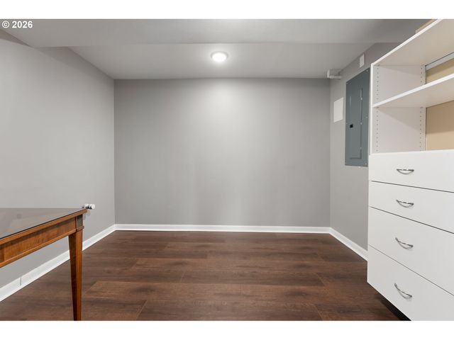 5054 Sw 26TH Pl, Portland, OR 97239