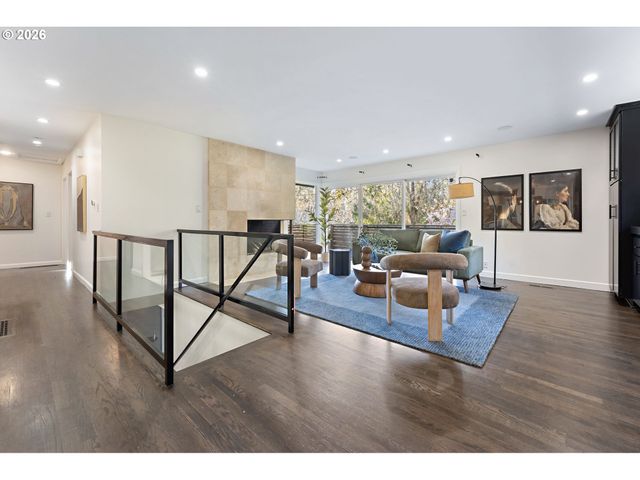 5054 Sw 26TH Pl, Portland, OR 97239