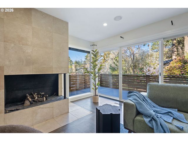 5054 Sw 26TH Pl, Portland, OR 97239