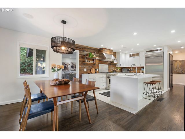 5054 Sw 26TH Pl, Portland, OR 97239