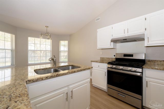 1472 Watkins Trl, Pensacola, FL 32506