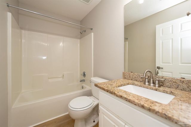 1472 Watkins Trl, Pensacola, FL 32506