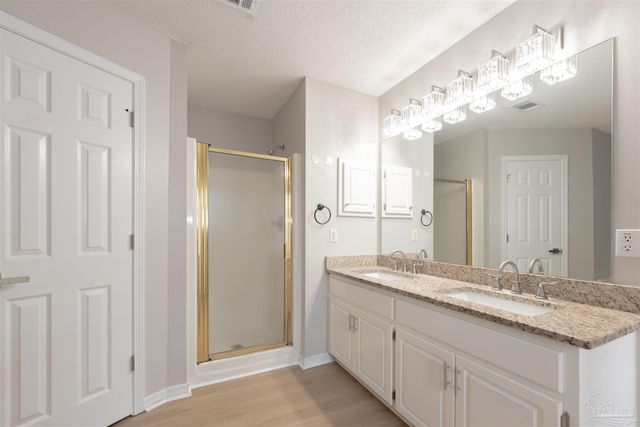 1472 Watkins Trl, Pensacola, FL 32506