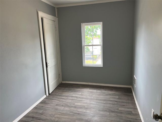 14238 Hubbell Street, Detroit, MI 48227