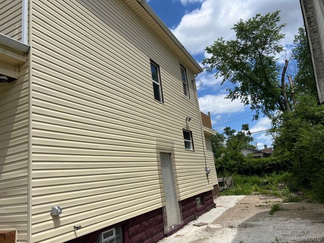 14238 Hubbell Street, Detroit, MI 48227