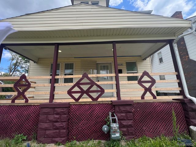 14238 Hubbell Street, Detroit, MI 48227