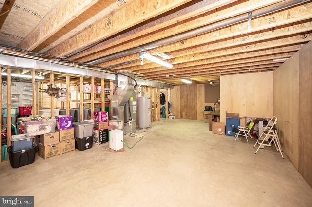 3800 LAKEVIEW PKWY, Locust Grove, VA 22508