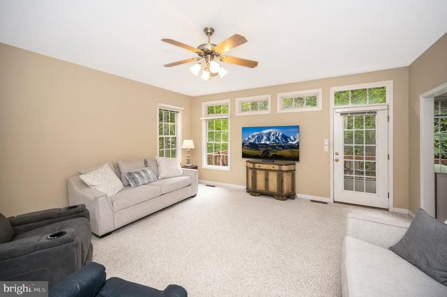 3800 LAKEVIEW PKWY, Locust Grove, VA 22508