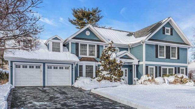 265 Northwoods Road, Manhasset, NY 11030