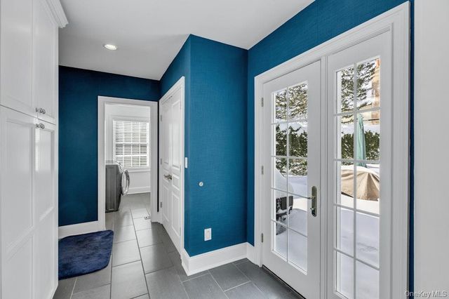 265 Northwoods Road, Manhasset, NY 11030