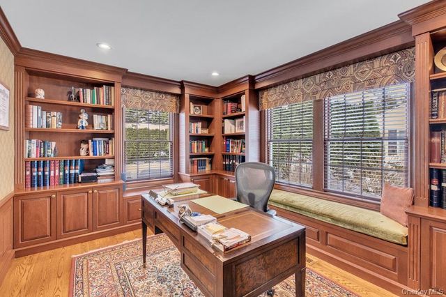 265 Northwoods Road, Manhasset, NY 11030