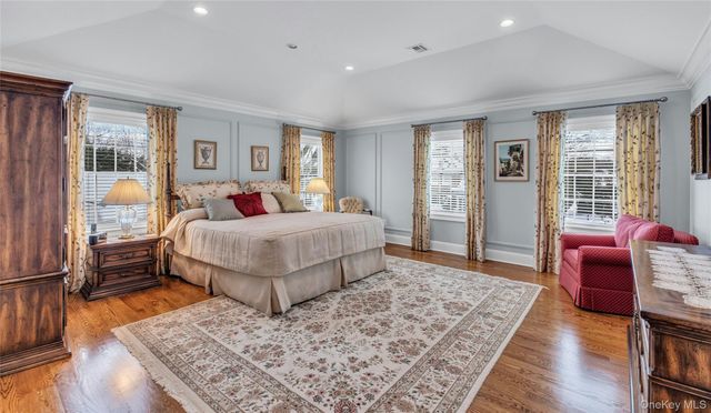 265 Northwoods Road, Manhasset, NY 11030