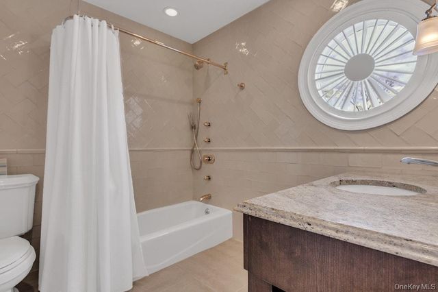 265 Northwoods Road, Manhasset, NY 11030