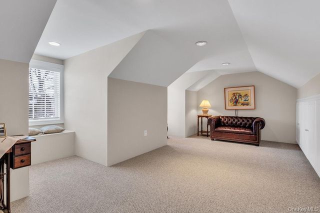 265 Northwoods Road, Manhasset, NY 11030