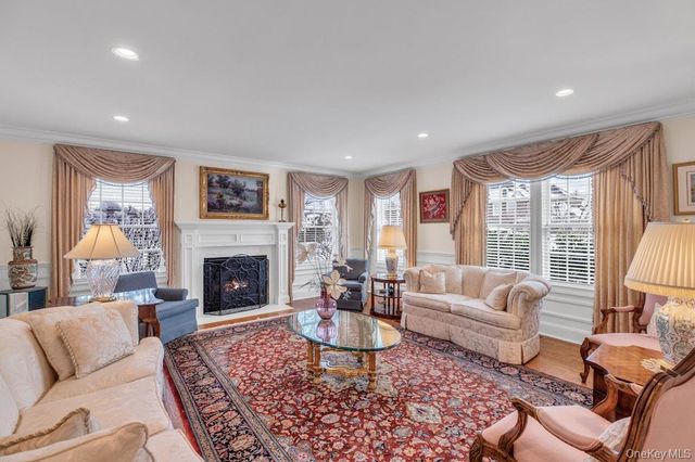 265 Northwoods Road, Manhasset, NY 11030