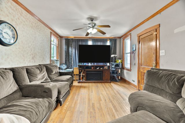 1639 S 58TH Court, Cicero, IL 60804