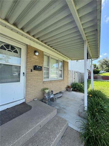 3304 N Delaware Street, Independence, MO 64050