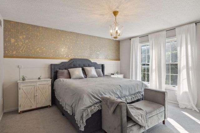 15024 Windemere Lane, Burnsville, MN 55306